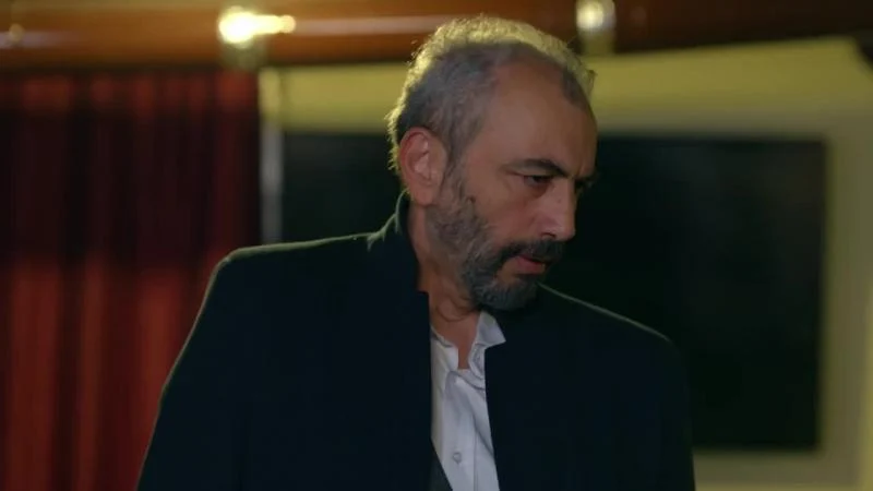 Кадры из сериала Семья (2023)